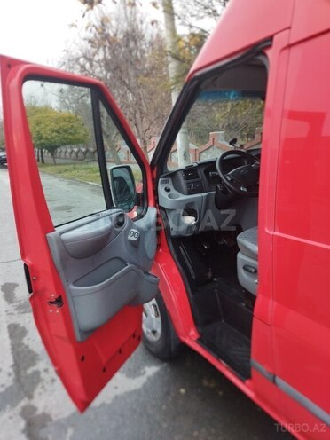 Ford Transit 2008, 244,000 km - 2.4 л - Qax