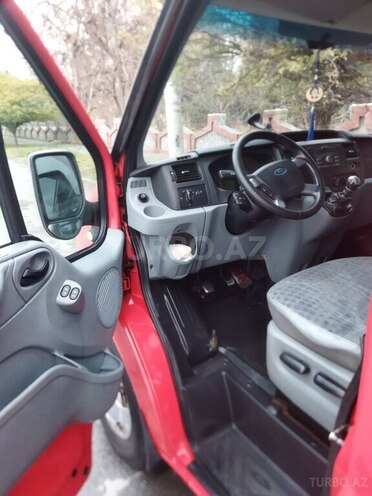 Ford Transit 2008, 244,000 km - 2.4 л - Qax