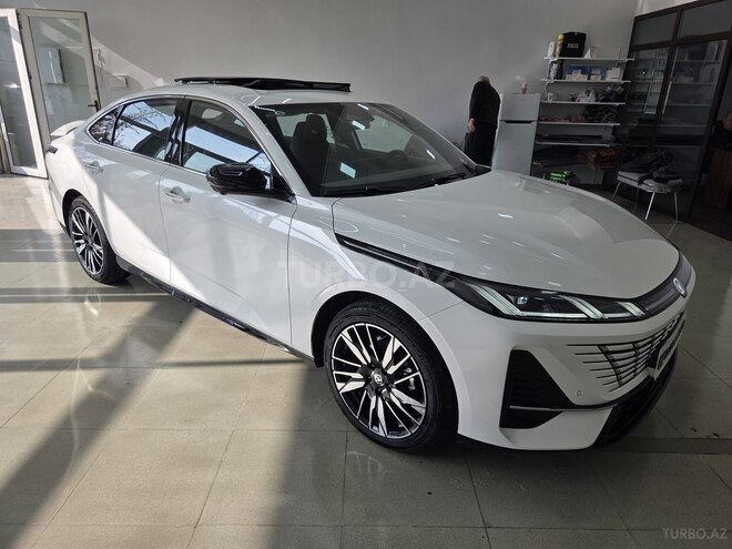 Changan Lamore-3