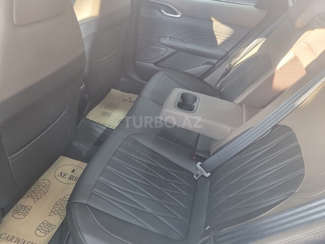Changan Lamore-15