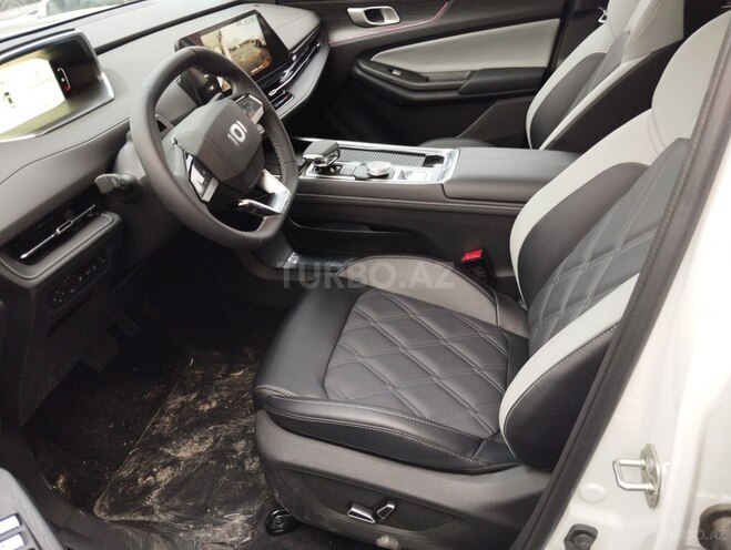 Changan Qiyuan Q05-8