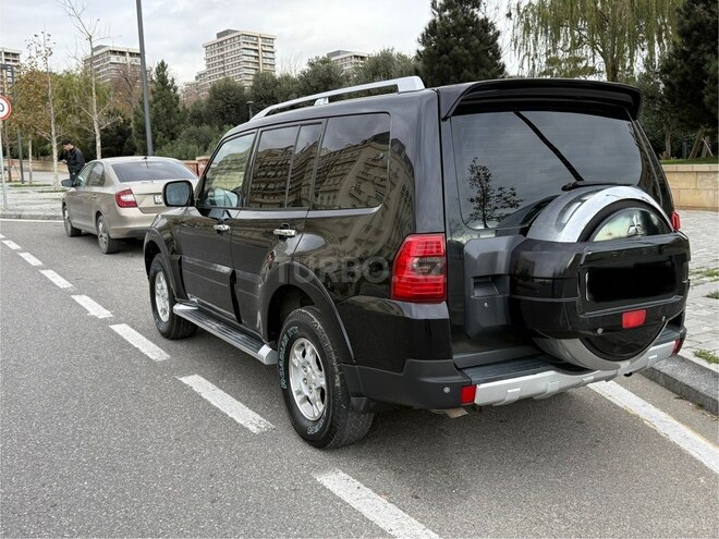 Mitsubishi Pajero 2007, 235,000 km - 3.0 l - Bakı