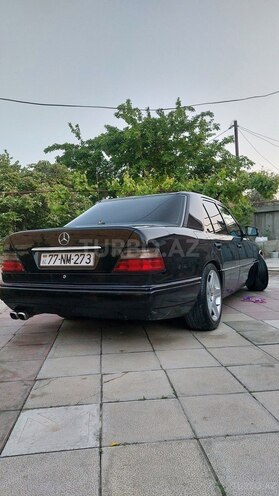 Mercedes 220 E 1995, 450,000 km - 2.2 l - Bakı