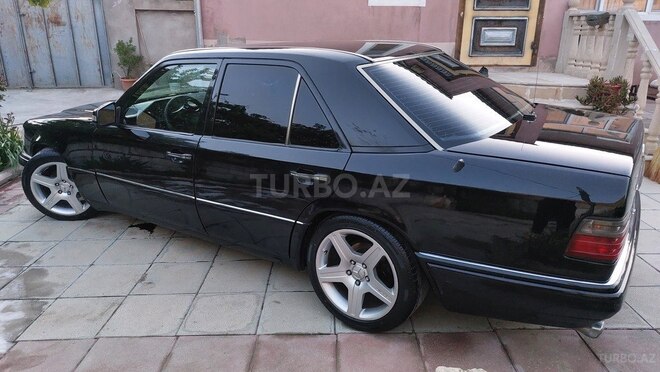 Mercedes 220 E 1995, 450,000 km - 2.2 l - Bakı