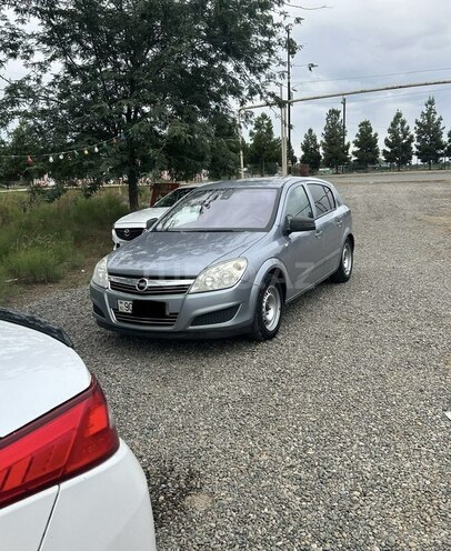 Opel Astra 2008, 302,000 km - 1.3 l - Cəlilabad