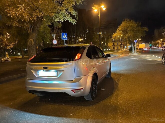Ford Focus 2011, 184,047 km - 1.6 l - Bakı