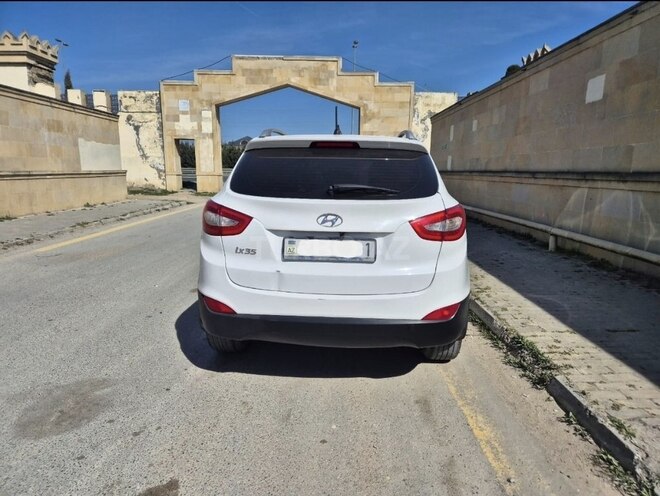 Hyundai ix35 2014, 400,000 km - 2.0 l - Bakı
