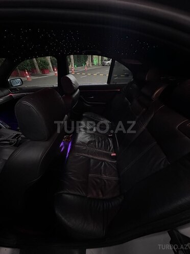BMW 528 1998, 280,000 km - 2.8 l - Bakı