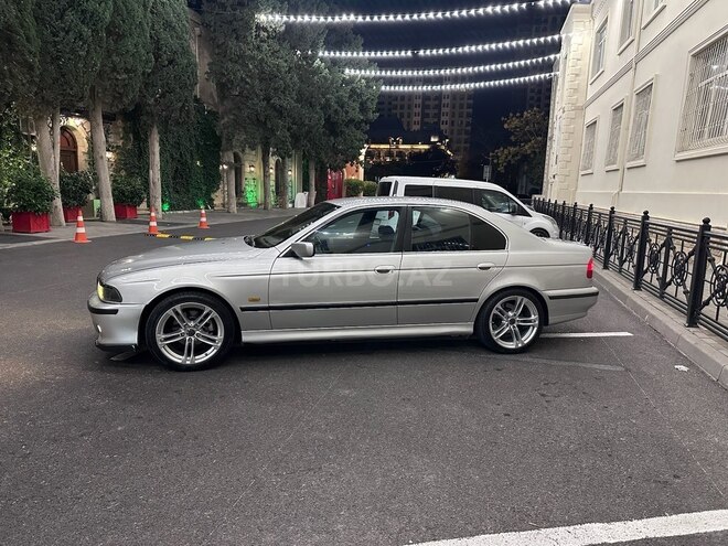 BMW 528 1998, 280,000 km - 2.8 l - Bakı