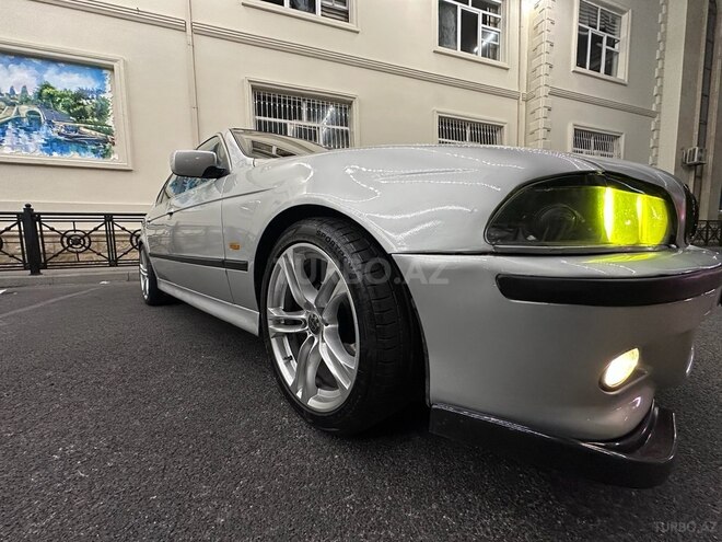 BMW 528 1998, 280,000 km - 2.8 l - Bakı