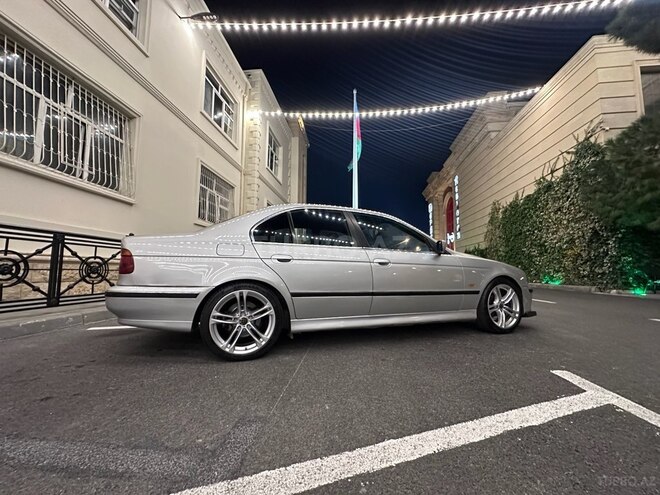BMW 528 1998, 280,000 km - 2.8 l - Bakı