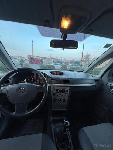 Opel Meriva 2005, 381,000 km - 1.4 l - Gəncə