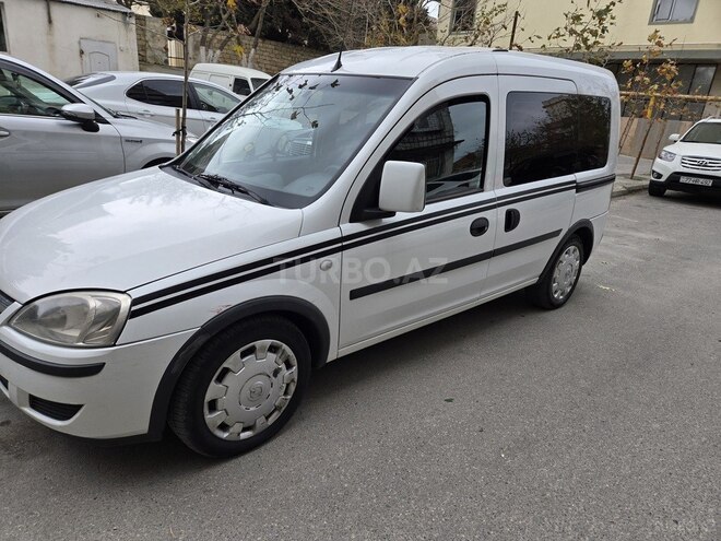 Opel Combo 2010, 345,000 km - 1.3 л - Bakı