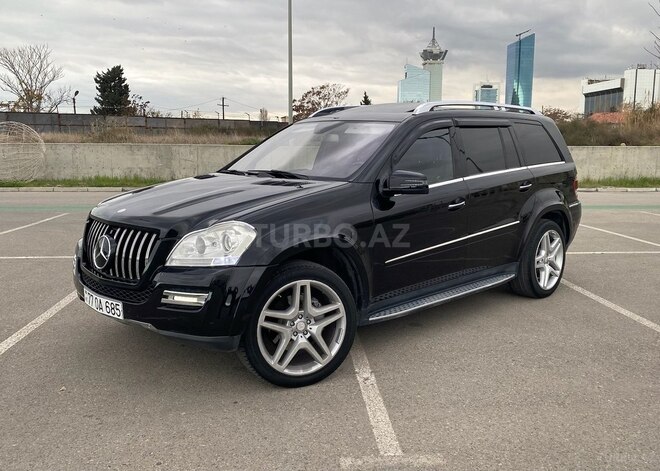 Mercedes  2008, 235,532 km - 5.5 l - Bakı