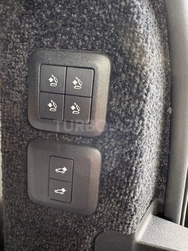 Land Rover Range Rover-20