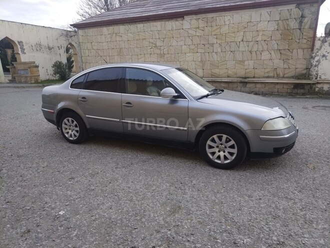 Volkswagen Passat 2004, 400,000 km - 1.8 l - Şamaxı