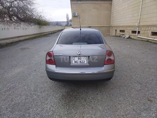 Volkswagen Passat 2004, 400,000 km - 1.8 l - Şamaxı