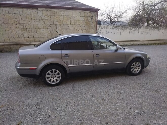 Volkswagen Passat 2004, 400,000 km - 1.8 l - Şamaxı