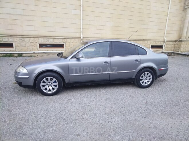 Volkswagen Passat 2004, 400,000 km - 1.8 l - Şamaxı