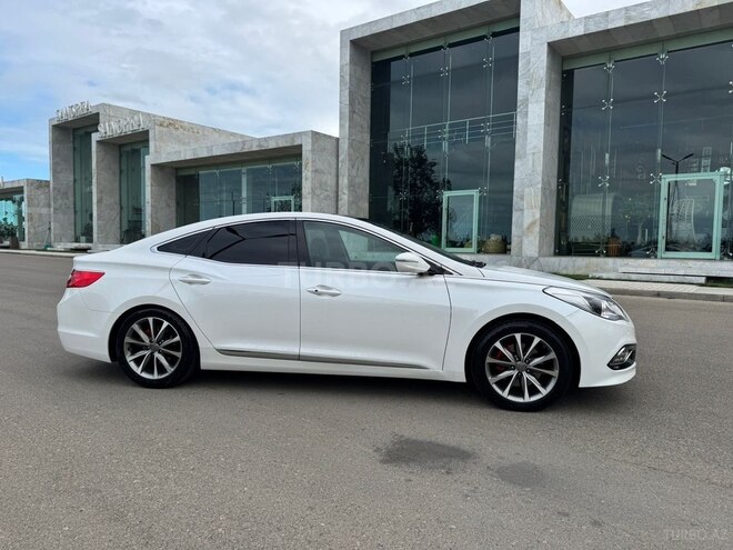 Hyundai Grandeur 2015, 268,000 km - 2.2 l - Bakı