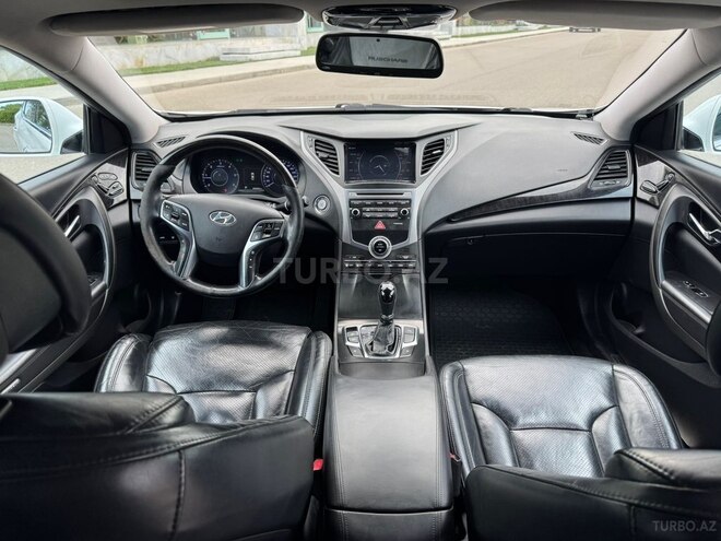 Hyundai Grandeur 2015, 268,000 km - 2.2 l - Bakı