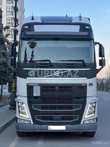 Volvo FH 500 2016, 330,000 km - 13.0 l - Bakı
