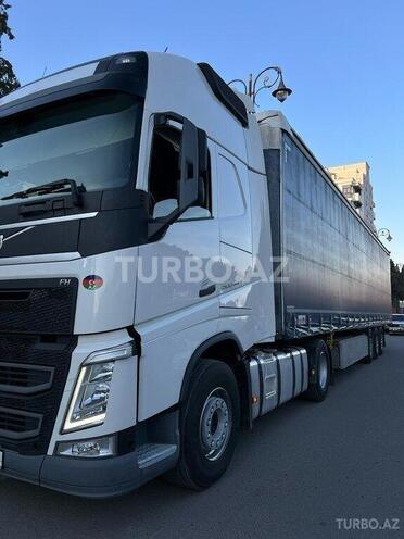 Volvo FH 500 2016, 330,000 km - 13.0 l - Bakı