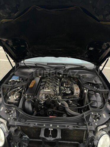 Mercedes E 220 2006, 350,000 km - 2.2 l - Bakı
