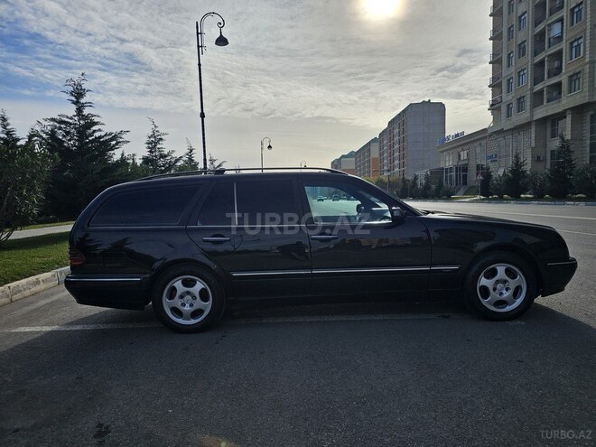 Mercedes E 270 2001, 590,000 km - 2.7 л - Sumqayıt