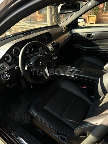 Mercedes E 200-16