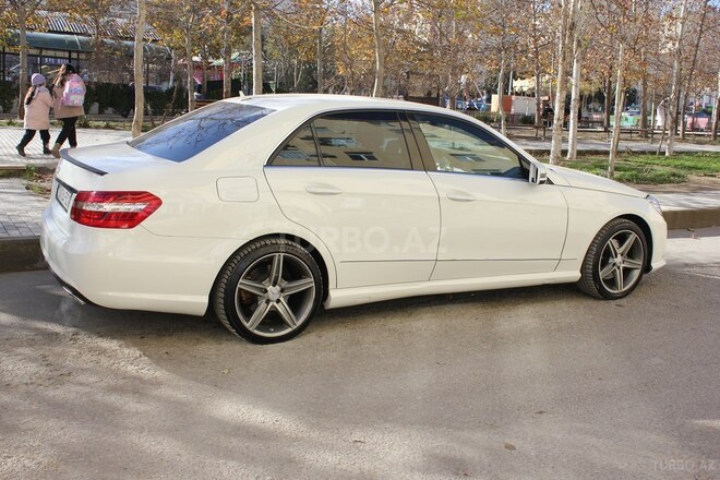 Mercedes E 350 2009, 279,000 km - 3.5 l - Bakı