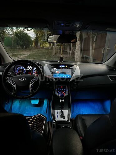 Hyundai Elantra 2012, 243,000 km - 1.8 л - Xaçmaz