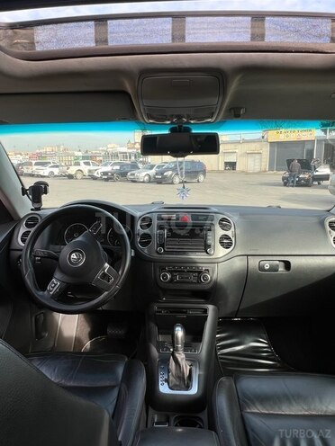 Volkswagen Tiguan 2010, 311,900 km - 2.0 л - Bakı