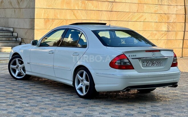 Mercedes E 350 2006, 251,300 km - 3.5 l - Gəncə