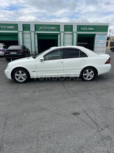 Mercedes C 240 2002, 393,923 km - 2.6 л - Bakı