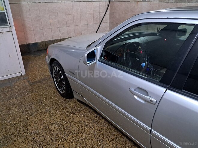 Mercedes C 230 1999, 245,000 km - 2.3 l - Bakı