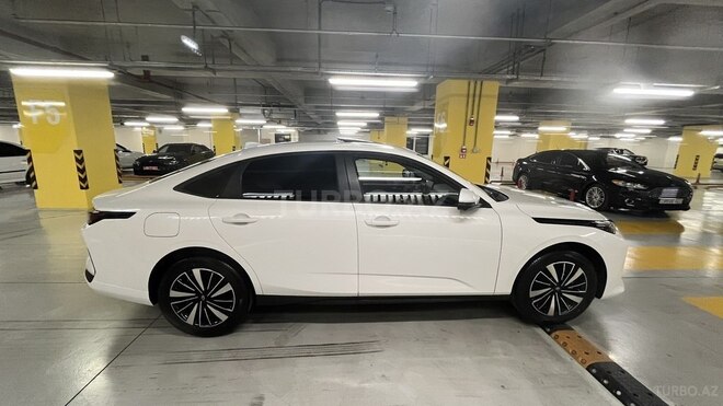 Changan Qiyuan A05 2025, 800 km - 1.5 л - Gəncə