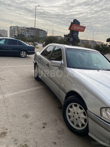 Mercedes C 200 1999, 440,067 km - 2.0 l - Bakı