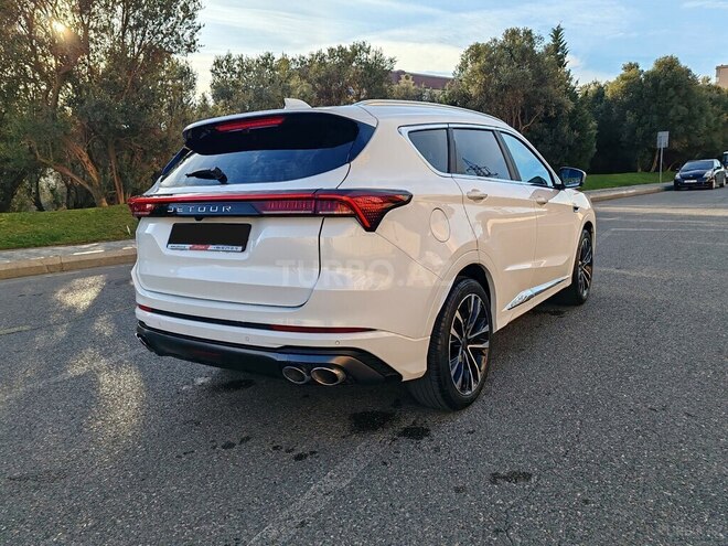 Jetour X70 PLUS 2023, 32,000 km - 1.6 l - Bakı