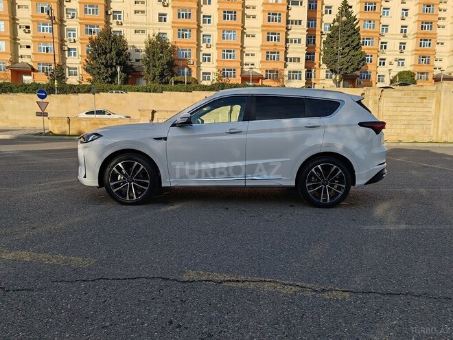 Jetour X70 PLUS 2023, 32,000 km - 1.6 l - Bakı