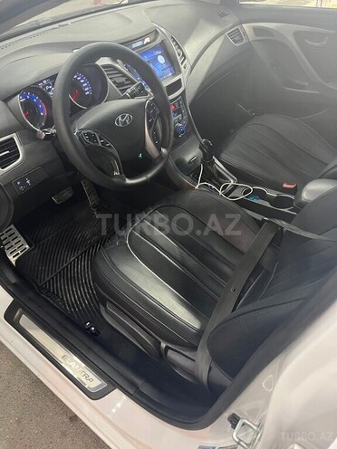 Hyundai Elantra 2014, 180,000 km - 1.8 l - Bakı