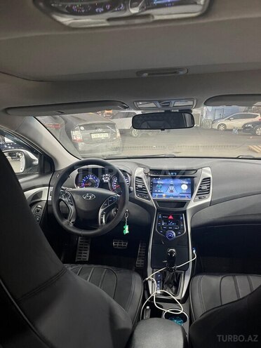 Hyundai Elantra 2014, 180,000 km - 1.8 l - Bakı