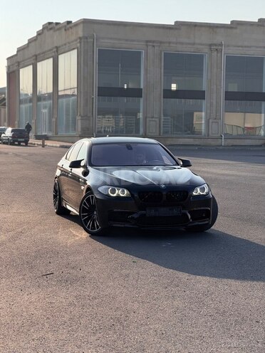 BMW 528 2011, 255,000 km - 2.0 l - Gəncə