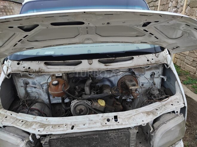 Ford Transit-7