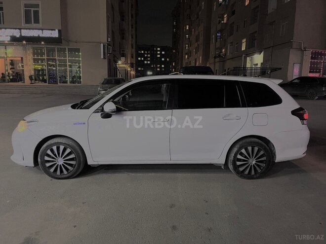 Toyota Corolla Fielder 2019, 110,000 km - 1.5 л - Bakı