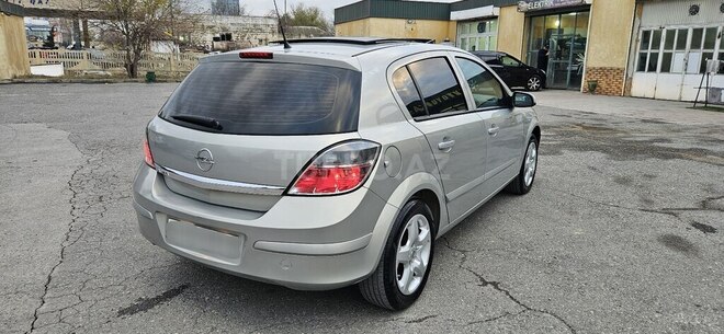 Opel Astra 2008, 170,000 km - 1.4 l - Sumqayıt