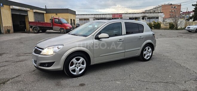 Opel Astra 2008, 170,000 km - 1.4 l - Sumqayıt