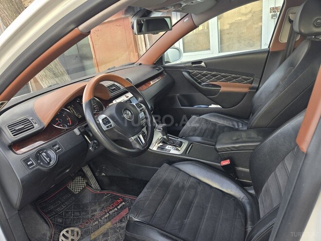 Volkswagen Passat 2009, 211,000 km - 1.8 l - Bakı