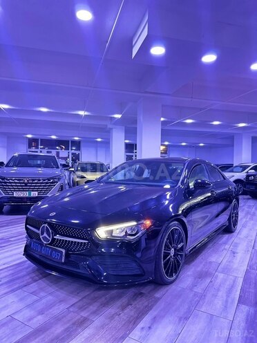 Mercedes CLA 220-3