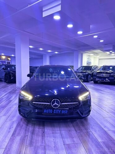 Mercedes CLA 220-1